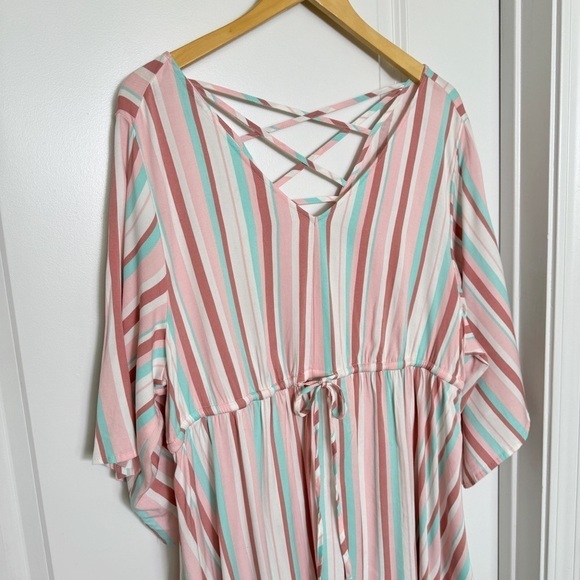 Torrid Babydoll Tunic Top Dolman Sleeve Women's Size 2 - Picture 3 of 14